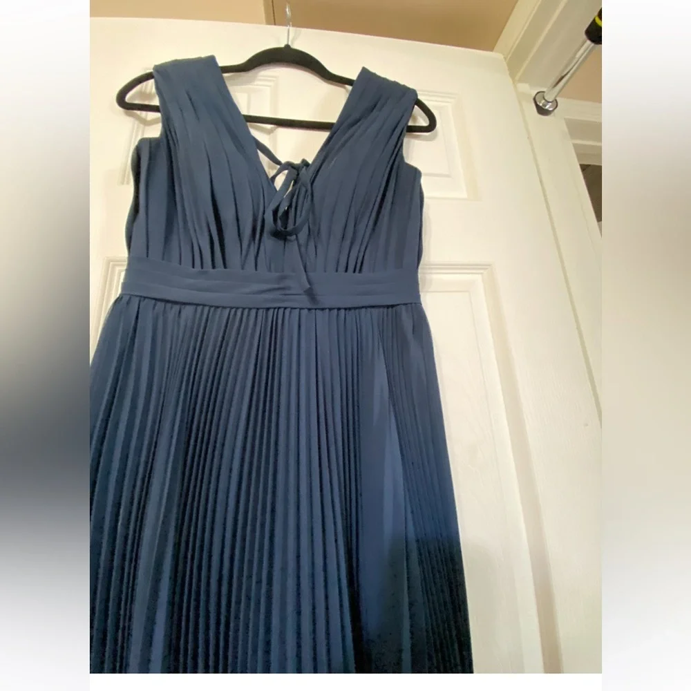 JJ’s House A-Line V-neck Floor-Length Chiffon Bridesmaid Dress Dark navy blue - Picture 5 of 13